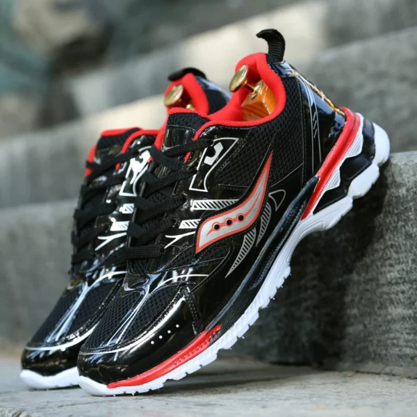 کفش ورزشی ساکونی مشکی سرخابی