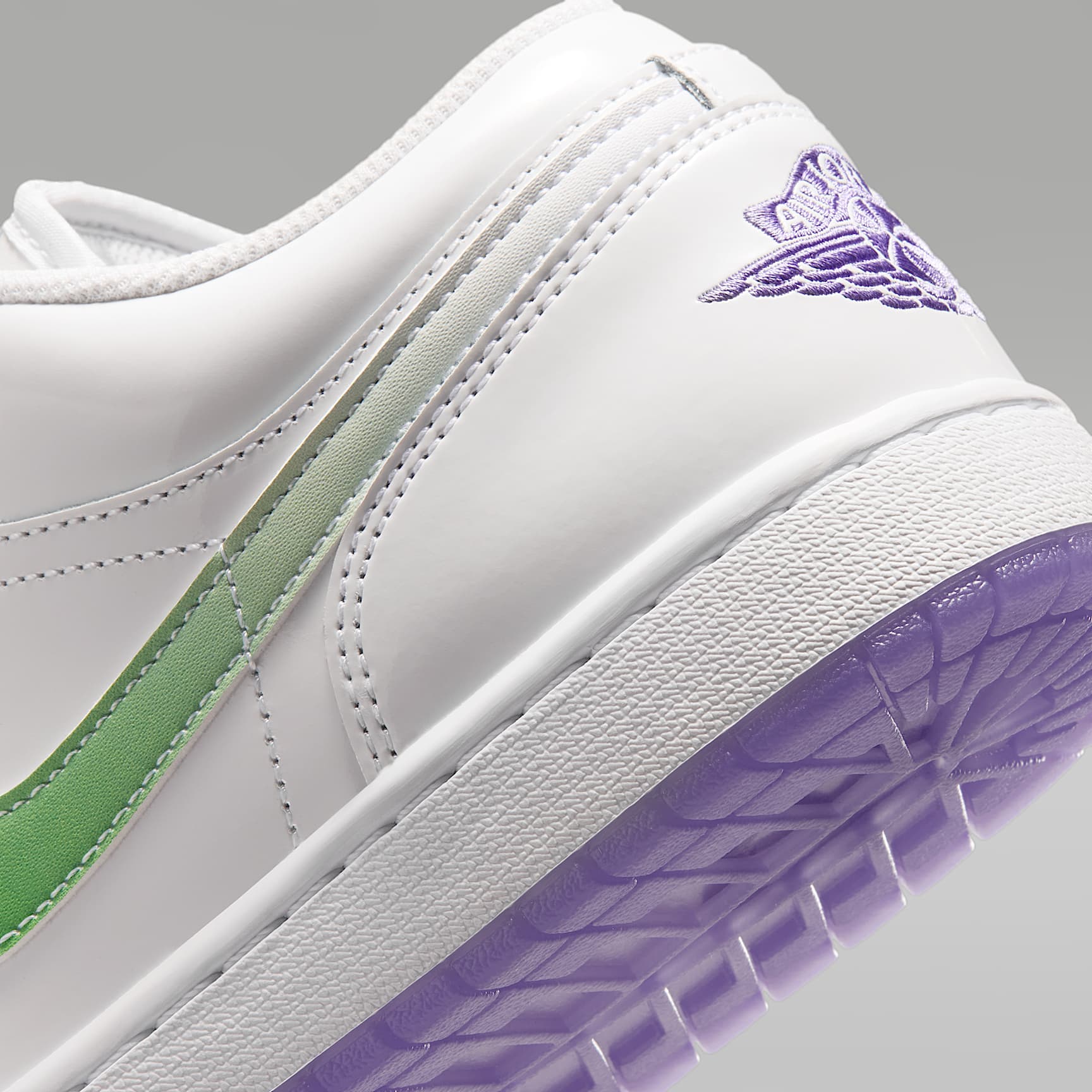 SARZI-JORDAN-AIR-JORDAN-1-LOW-SE-QUAI54-IR2367 - سفید (Beyaz)/سبز کی‌لایم (Key Lime)/بنفش اکشن گریپ (Action Grape) - SARZI-JORDAN-AIR-JORDAN-1-LOW-SE-QUAI54-IR2367-100 - 9