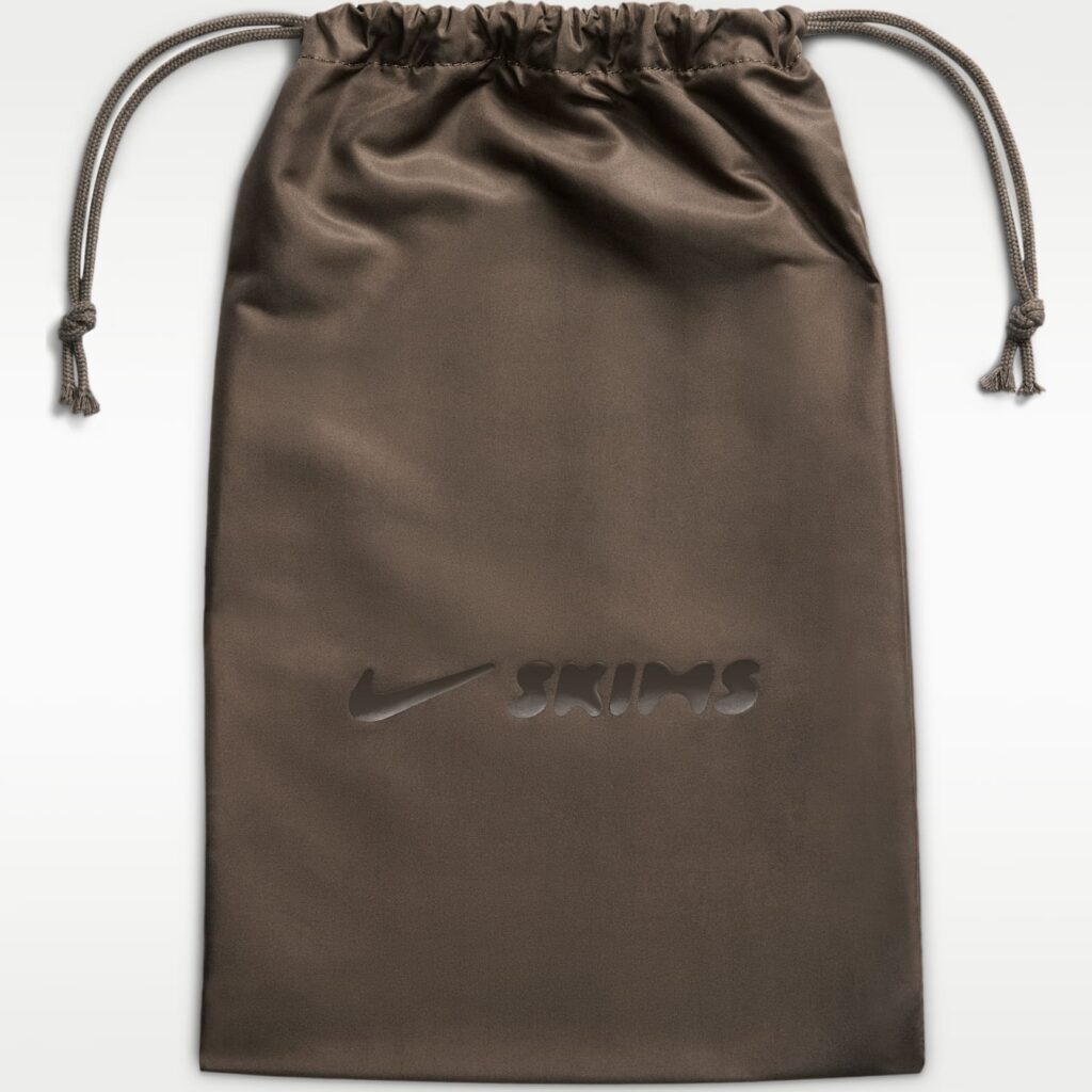 SARZI-NIKE-SKIMSRIFTSATIN-IQ7158 - سرمه‌ای/آبسیدین NSKM/آبسیدین - SARZI-NIKE-SKIMSRIFTSATIN-IQ7158-400 - 9