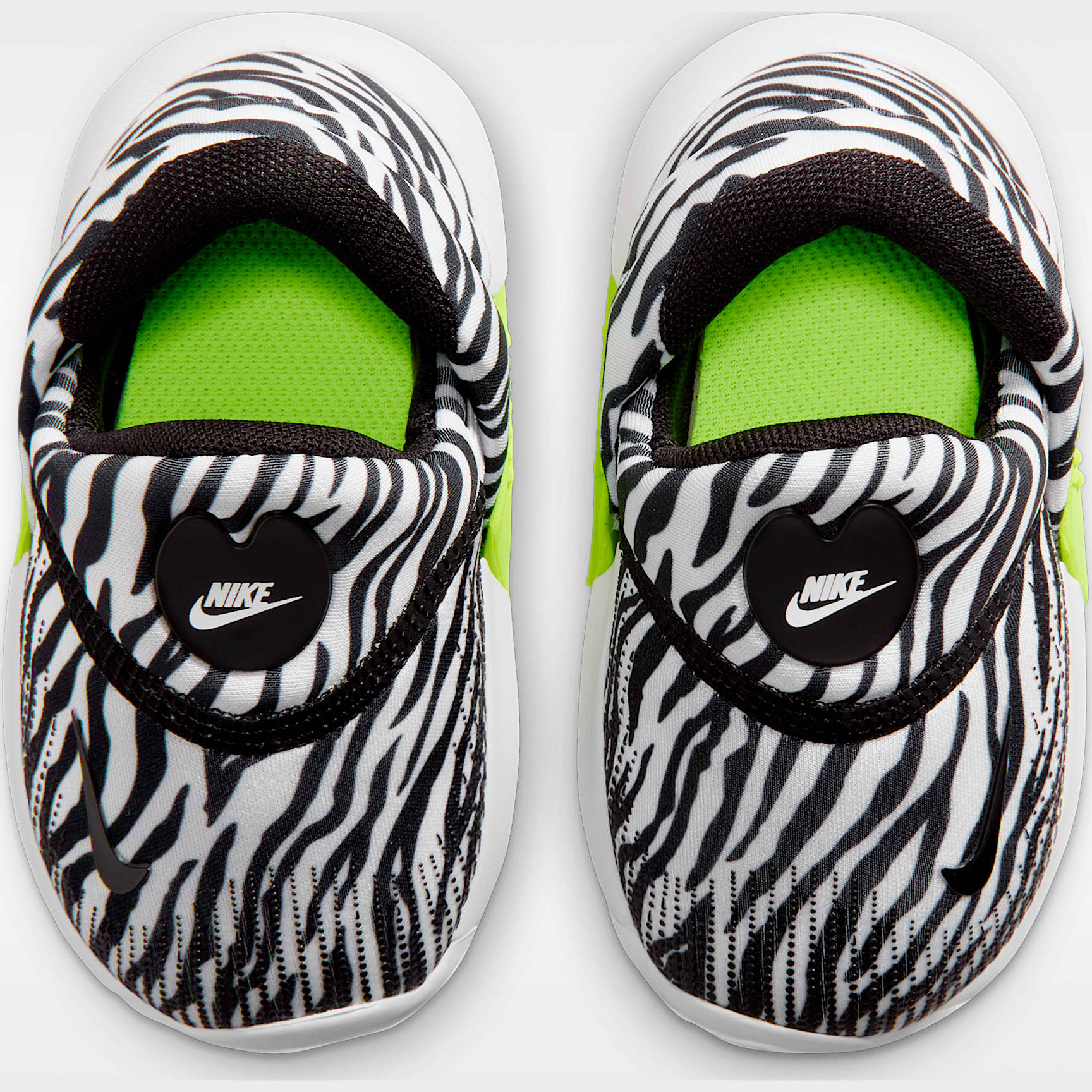 SARZI-NIKE-SWOOSHGO-INFANT2-IV5719 - زبرا (سیاه/سفید) با کفی سبز لیمویی (بر اساس مشاهده تصویر) - SARZI-NIKE-SWOOSHGO-INFANT2-IV5719-100 - 4 SARZI-NIKE-SWOOSHGO-INFANT2-IV5719 - زبرا (سیاه/سفید) با کفی سبز لیمویی (بر اساس مشاهده تصویر) - SARZI-NIKE-SWOOSHGO-INFANT2-IV5719-100 - 4