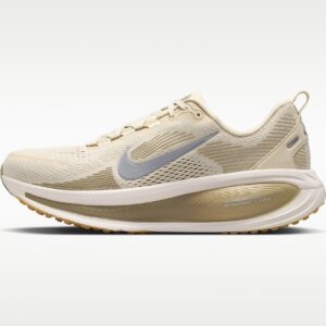 SARZI-NIKE-VOMERO-18-IM8333 - خاکی روشن/خاکی صحرایی/بادبانی/نقره‌ای متالیک - SARZI-NIKE-VOMERO-18-IM8333-200 - 1