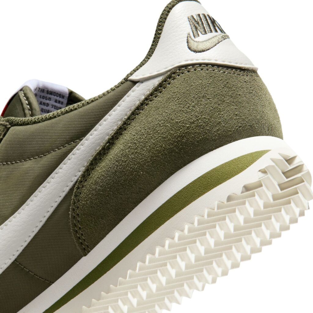 SARZI-NIKE-CTMO-DZ2795-WOMENS - قهوه‌ای - DZ2795-204 - 10