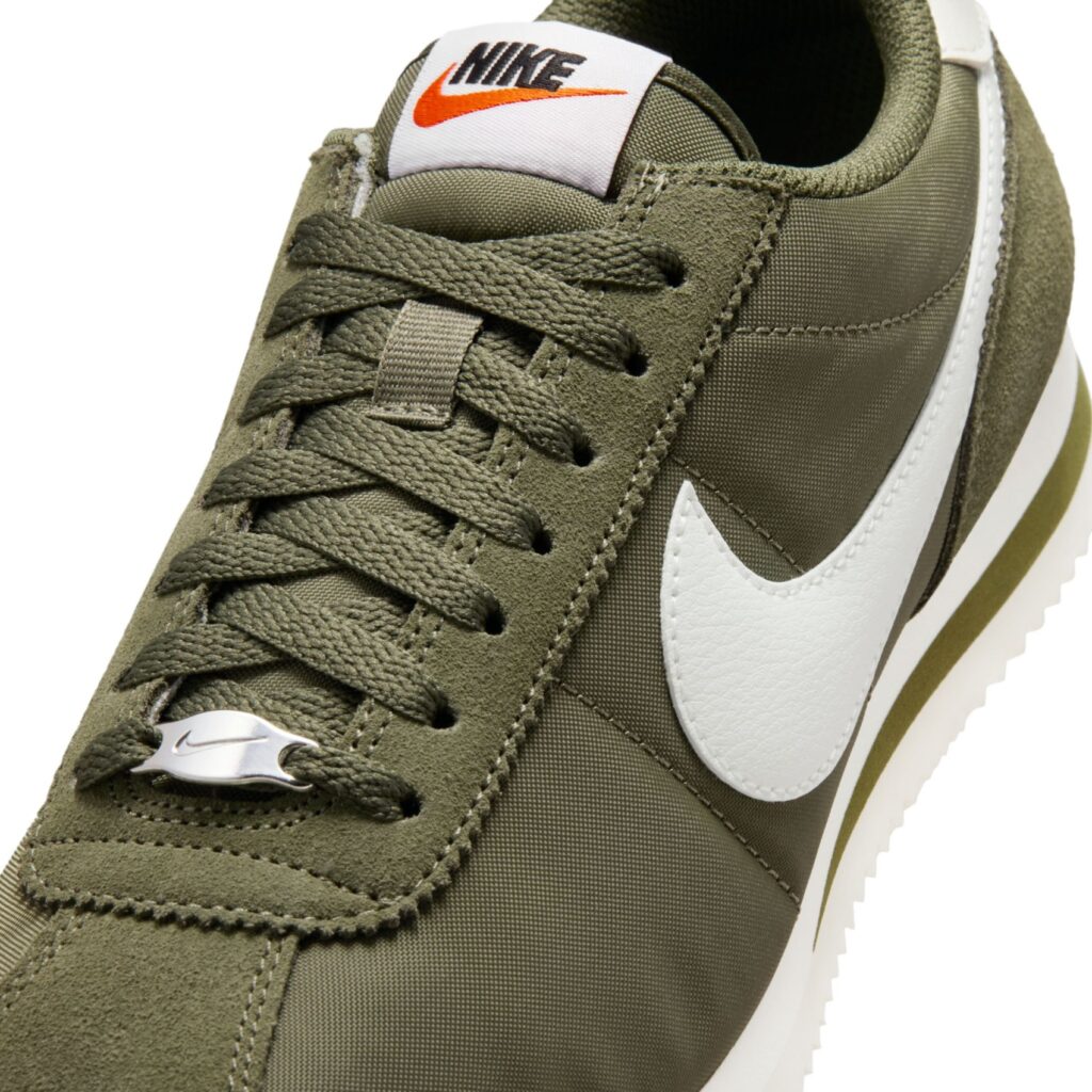 SARZI-NIKE-CTMO-DZ2795-WOMENS - قهوه‌ای - DZ2795-204 - 9