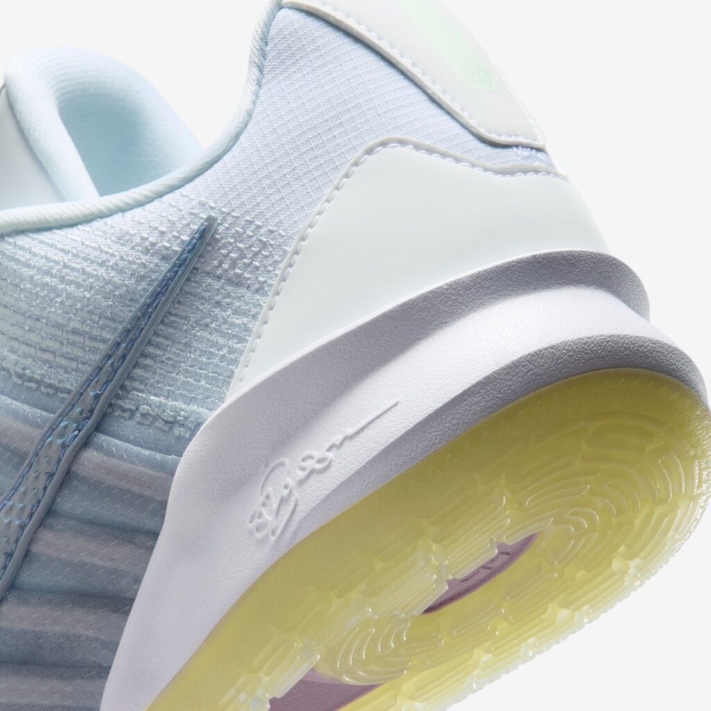 SARZI-NIKE-S3I-HF2881-WOMENS - سفید - HF2881-104 - 10
