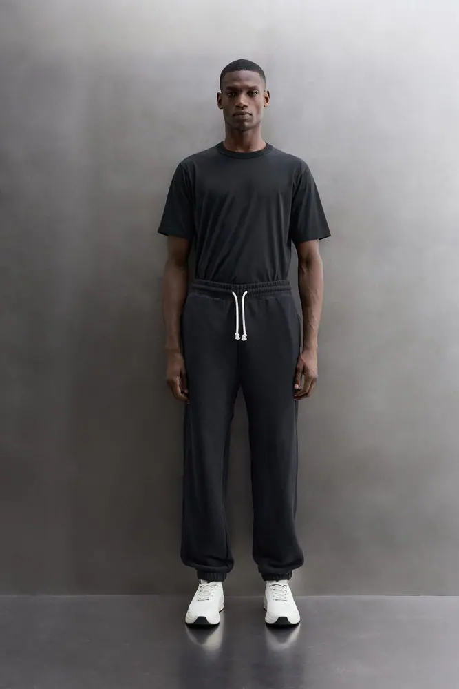 هودی و سویشرت زارا مردانه مدل RELAXED FIT TRACKSUIT TROUSERS کد 04092318